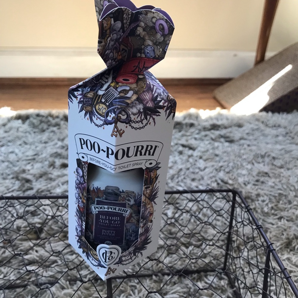 Poo-Pourri 2-oz Deodorizers in Gift Box!! Father’s Day, birthday’s, gag gift